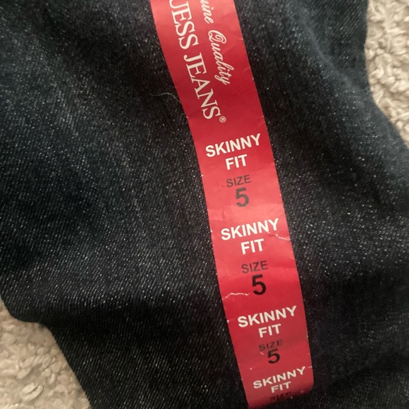 GUESS Jeans - Picture 5 of 6